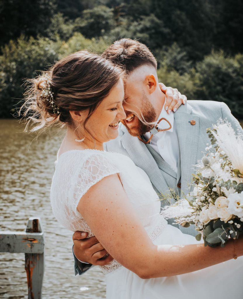 Couple de marié photographié par Elodie Pirez Photographe. Feel the Wedding 2025