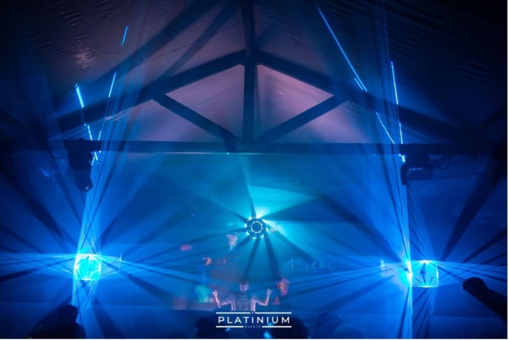Technique son et lumière par Platinium Events. Feel the Wedding 2025